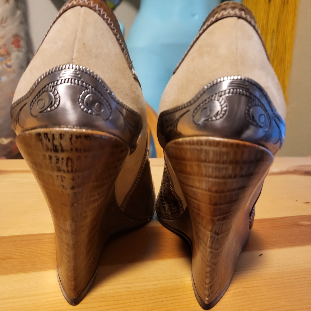 Chic Beige and Brown Women's Heels with Silver Accents - Picture 2 of 14